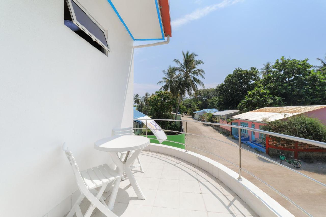 Sevinex Inn Feridhoo Exterior photo